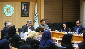 پیگیری مناسب سازی تابلوهای معابر برای تردد معلولان