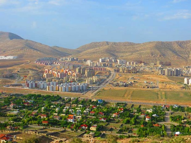 ساخت ٢٥ هزار واحد مسکن مشارکتی در شهر جدید صدرا