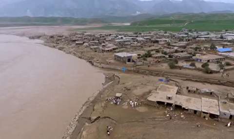 ۴۵ میلیارد و ۷۸۰ میلیون ریال کمک بلاعوض به سیل زدگان ایلام پرداخت شد