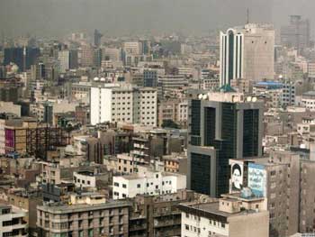 زمین های دولتی اهواز برای کاهش قیمت مسکن به بخش خصوصی واگذار شود