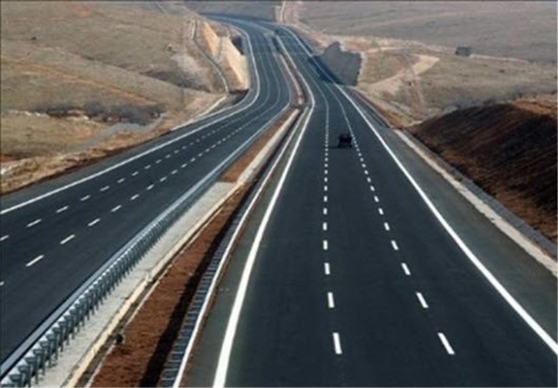 ۳۵۰ میلیارد تومان برای تکمیل آزادراه خرم آباد- اراک نیاز است