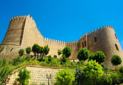 پیش‌برد فرآیند اجرایی آزادسازی قلعه فلک الافلاک لرستان