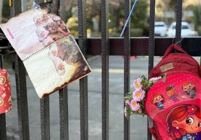 دلم میسوزد و کاری ز دستم بر نمیآید دلم میسوزد و کاری ز دستم بر نمیآید